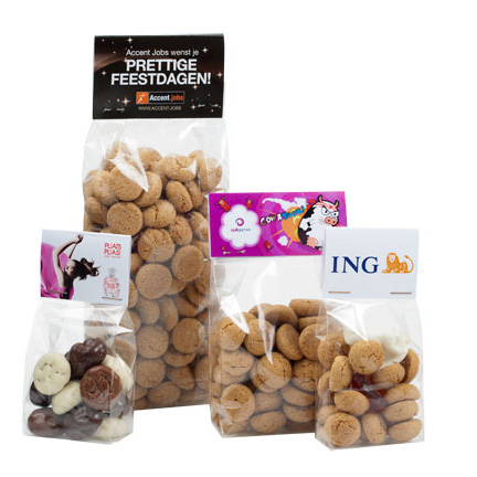 Zakje kopkaartje met kruidnoten of strooigoed